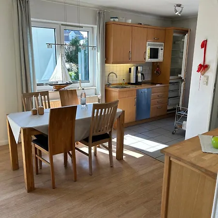 Ferienwohnung Haus Potosi, Travemünde Lübeck Exterior foto